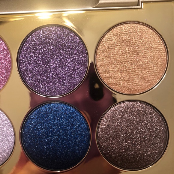 BNIB! Stila Happy Hour Eyeshadow Palette 🎨 - Picture 4 of 8